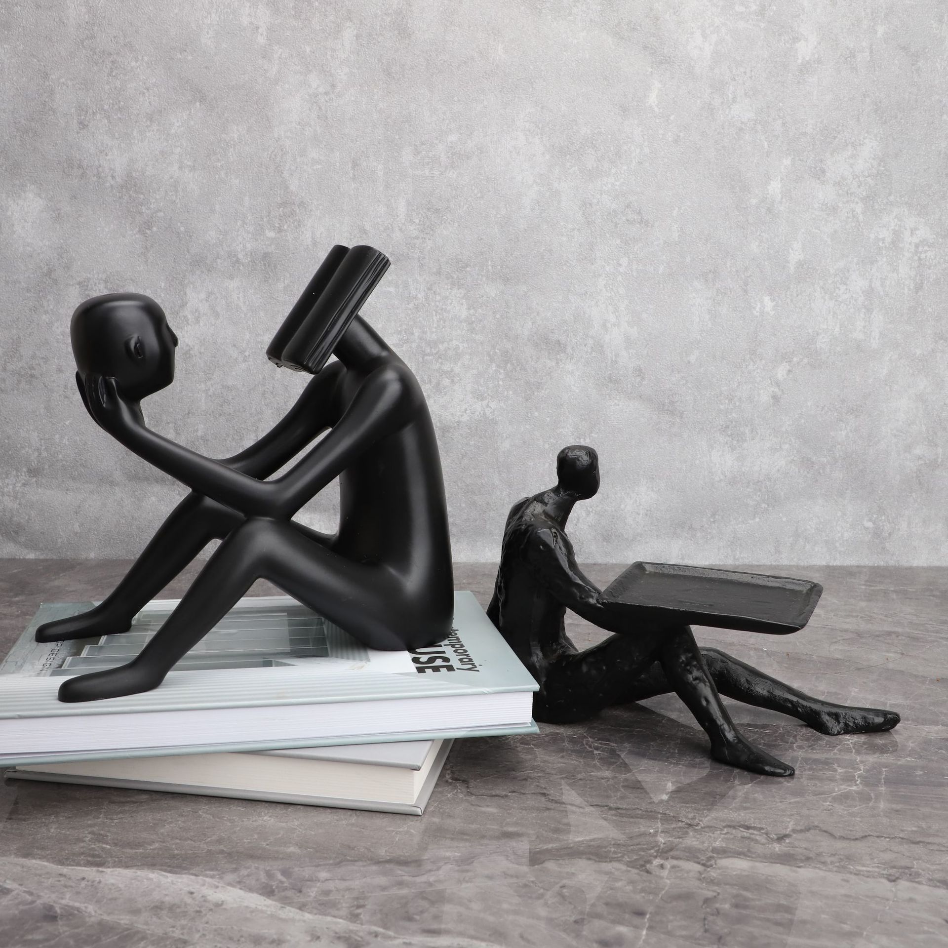 decorative objects
