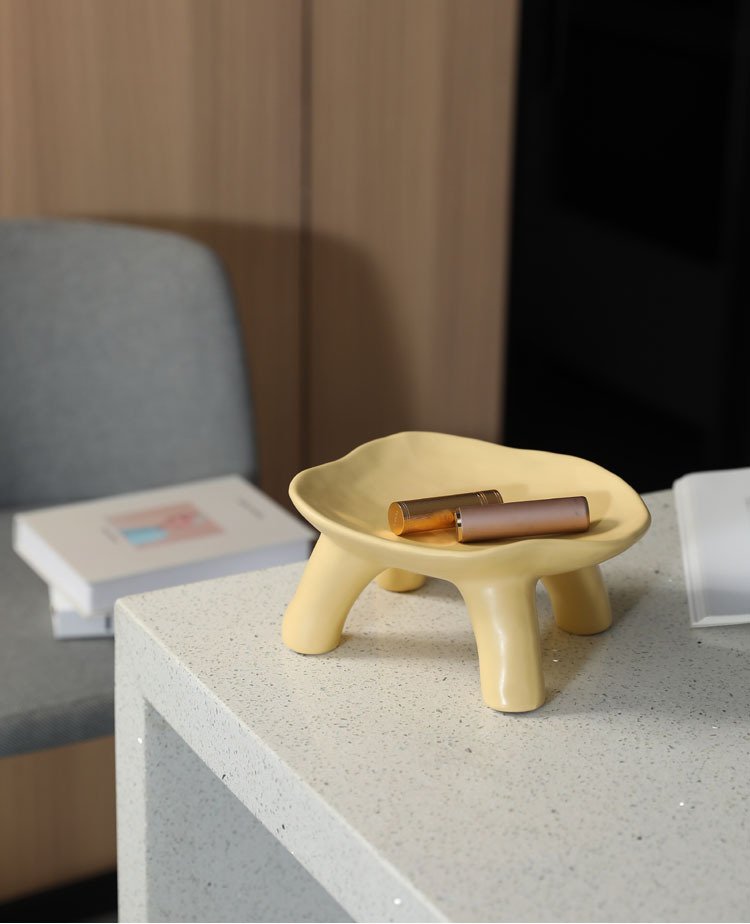 decorative tray