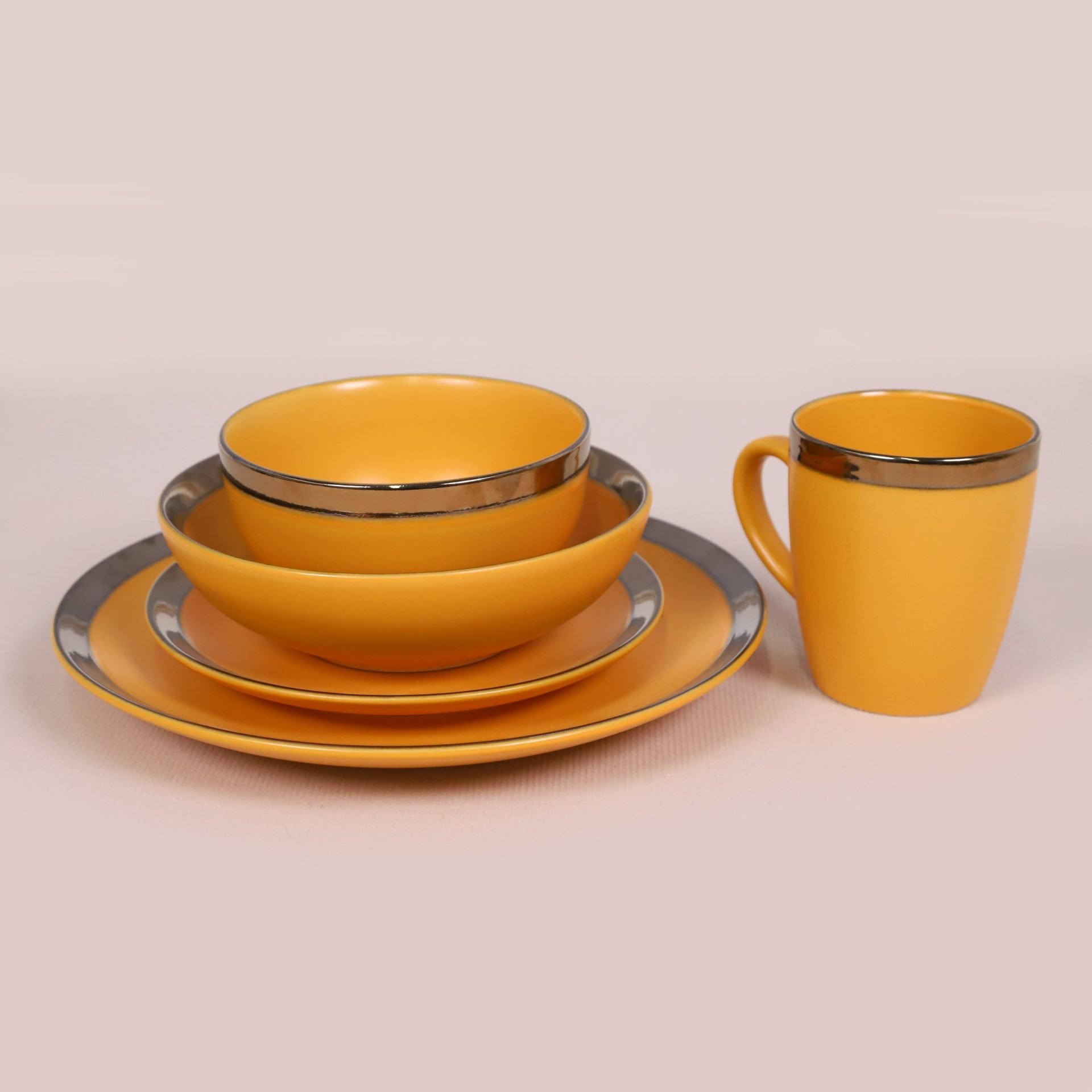 Tableware Set