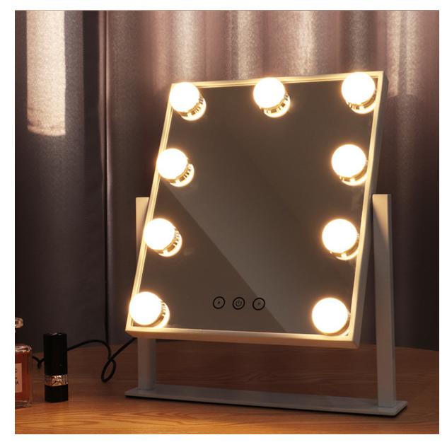 Podświetlane lustro do makijażu