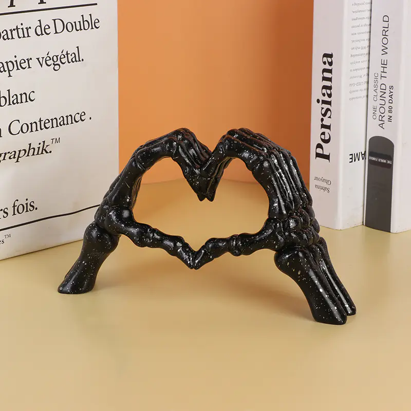 Decorative Objects