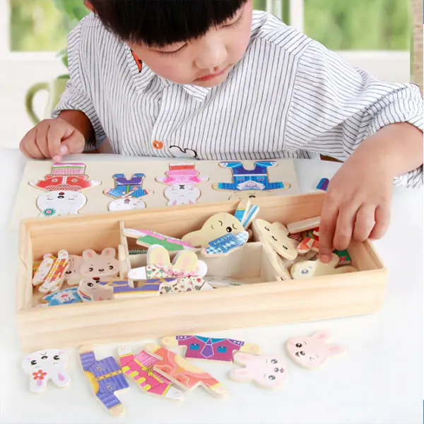 1 Set of Animal Wooden Clothes Changing Toys