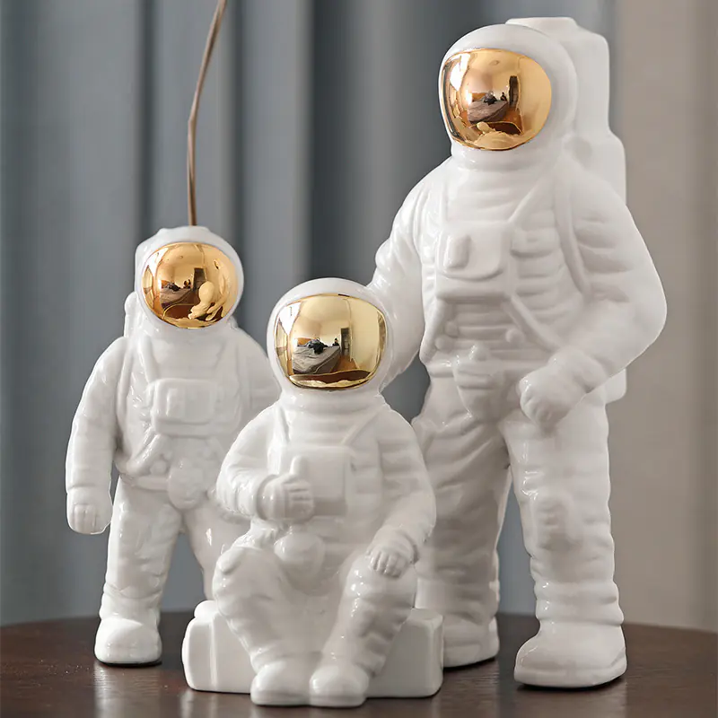 Decorative Objects