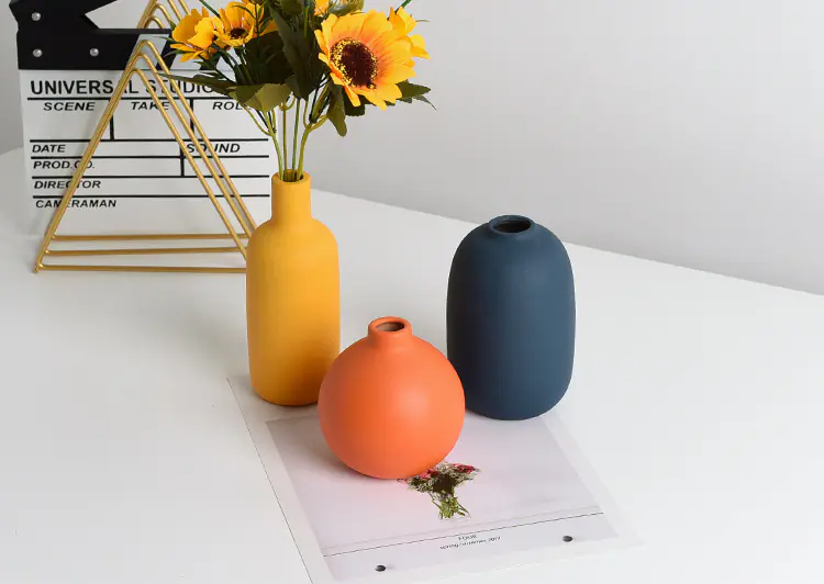 Ceramic Small Vase