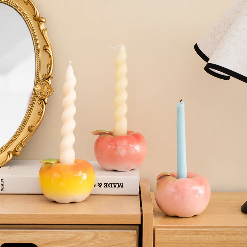 Ceramiczny świecznik