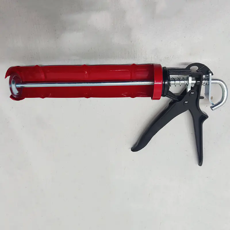 Pistola de calafateo