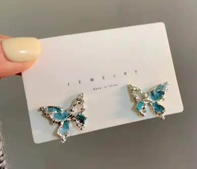boucle d'oreille boucle d'oreille