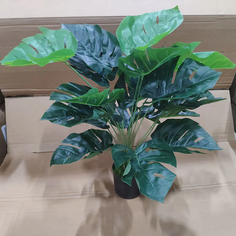 Sztuczna roślina Monstera