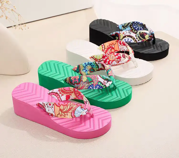 flip flops Thick-soled Slippers