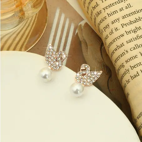 stud earring