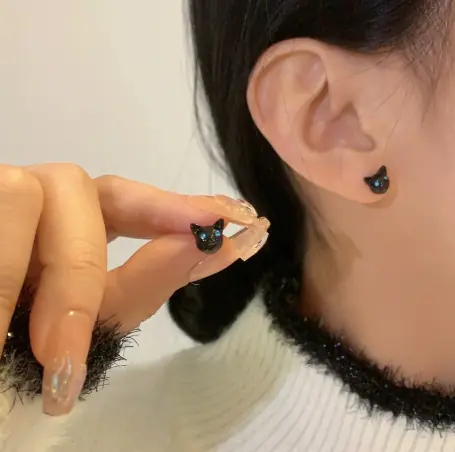 earring earring