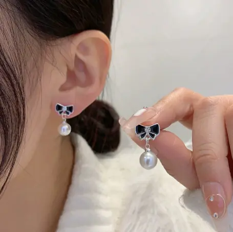 earring earring
