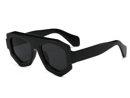 Наочаре за сунце са дебелим оквиром 4 2025062606264264 Наочаре за сунце са дебелим оквиром 4 2025062606264264