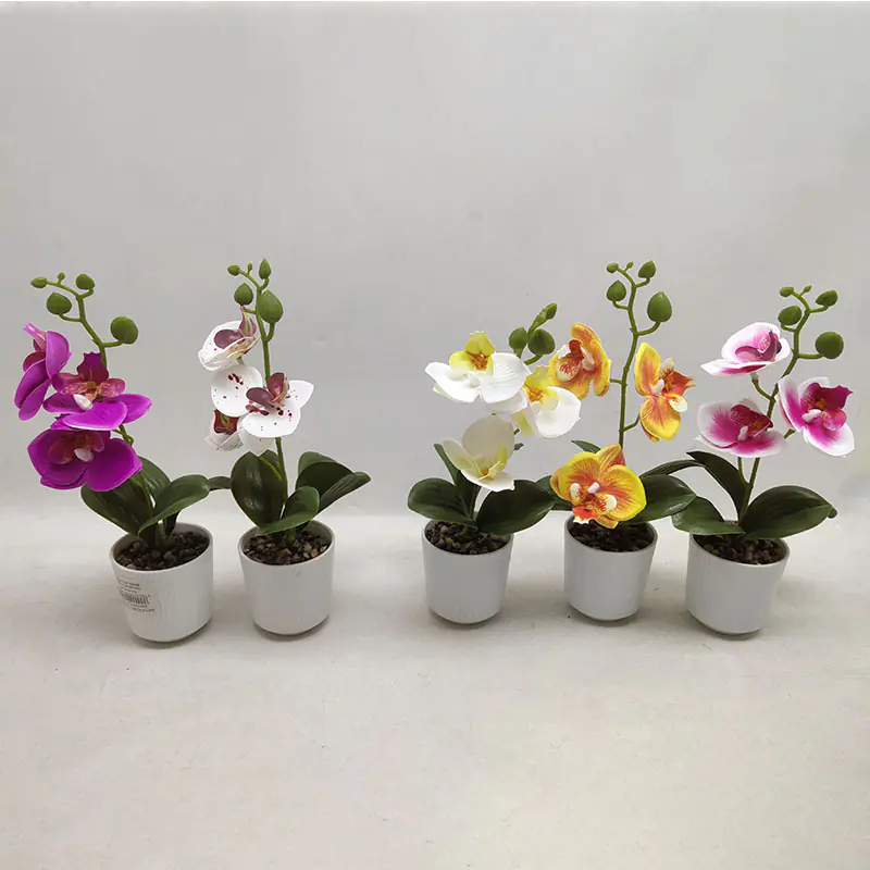 Sztuczna roślina orchidea