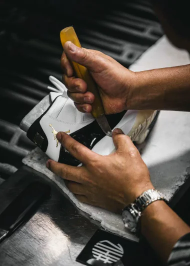 where are nike shoes made