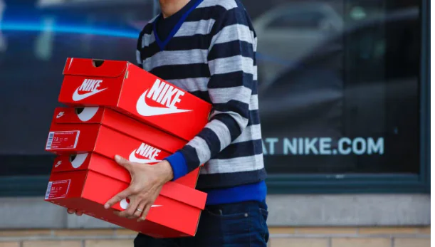 where are nike shoes made