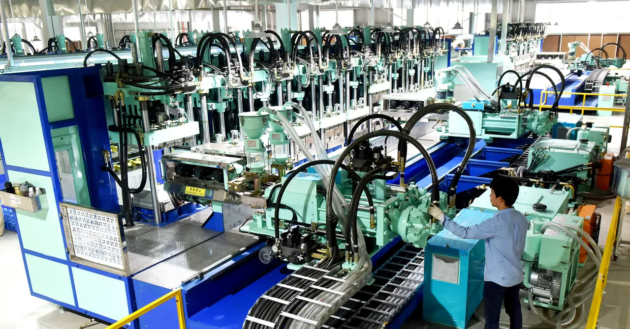 Hardware manufacturing factory