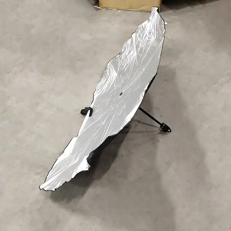 Osłona przeciwsłoneczna przedniej szyby