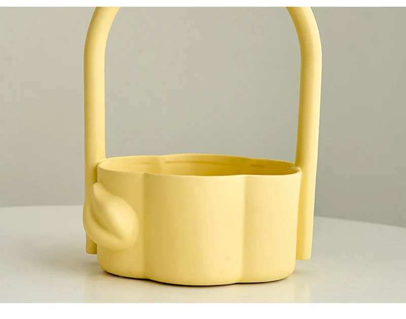 Cesta de cerámica para frutas