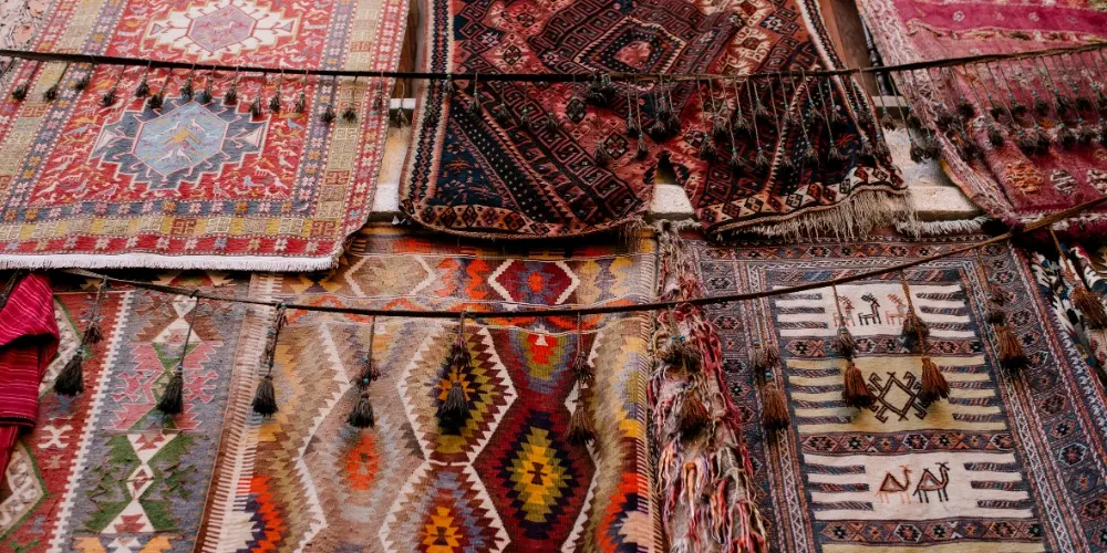 Rugs & Area Carpets
